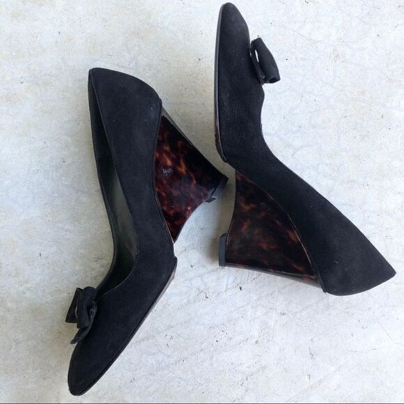 Stuart Weitzman Black suede Peeptoe wedges heels tortoise shell 9 Narrow - Picture 2 of 6